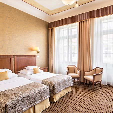 Majestic Plaza Hotel Praga Esterno foto