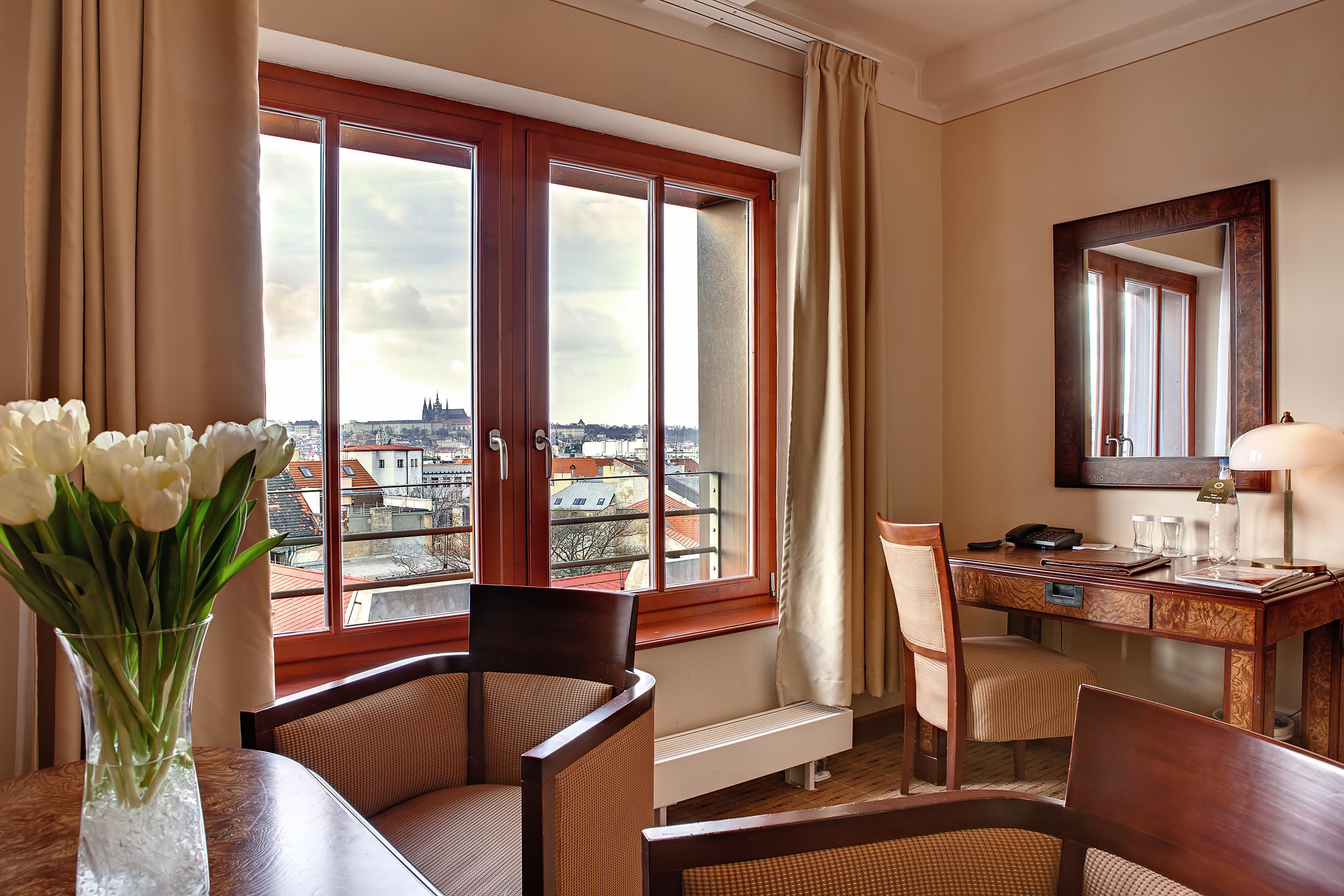 Majestic Plaza Hotel Praga Esterno foto